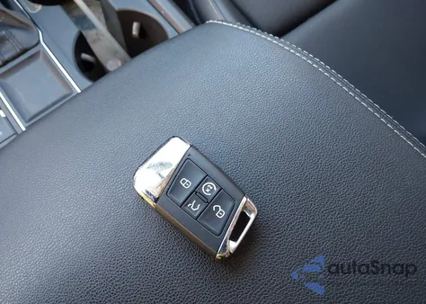 2021 Volkswagen Atlas 3.6L V6 Se W/Technology z USA, uszkodzony, nr VIN 1V2WR2CA0MC525000